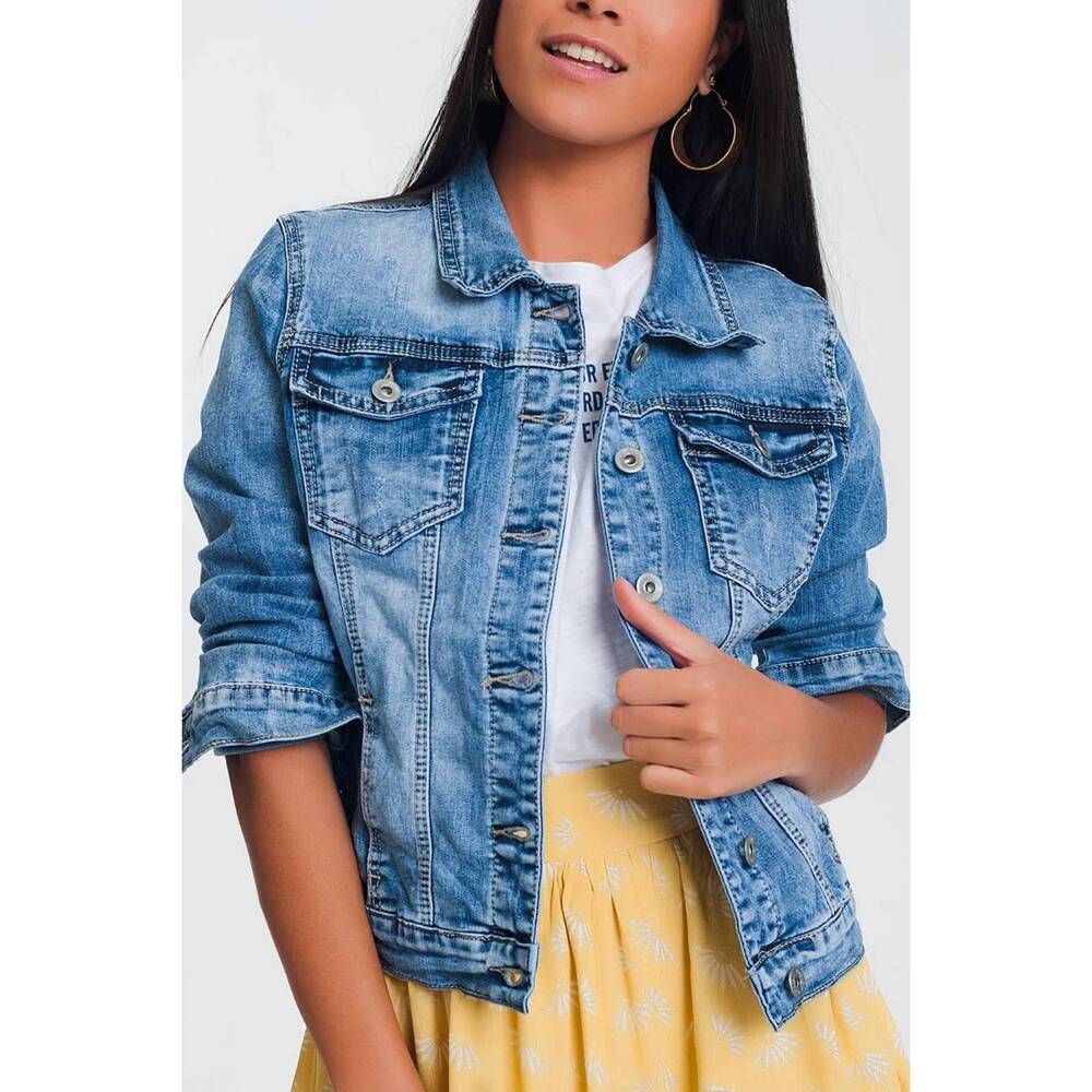 NEW Q2 cropped trucker jacket in light denim